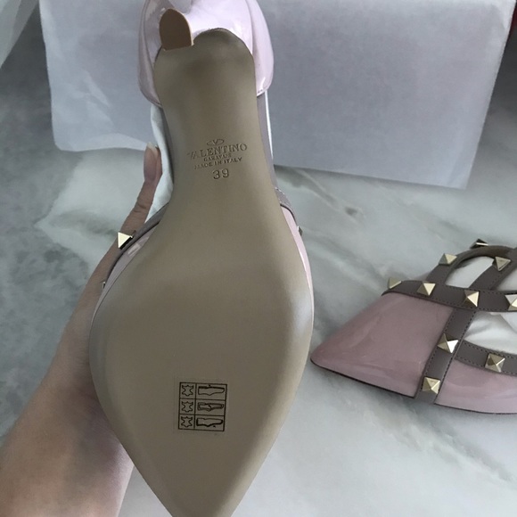 *NEW* 💯 Valentino Garavani Poudre Rockstud Pumps - Picture 6 of 8